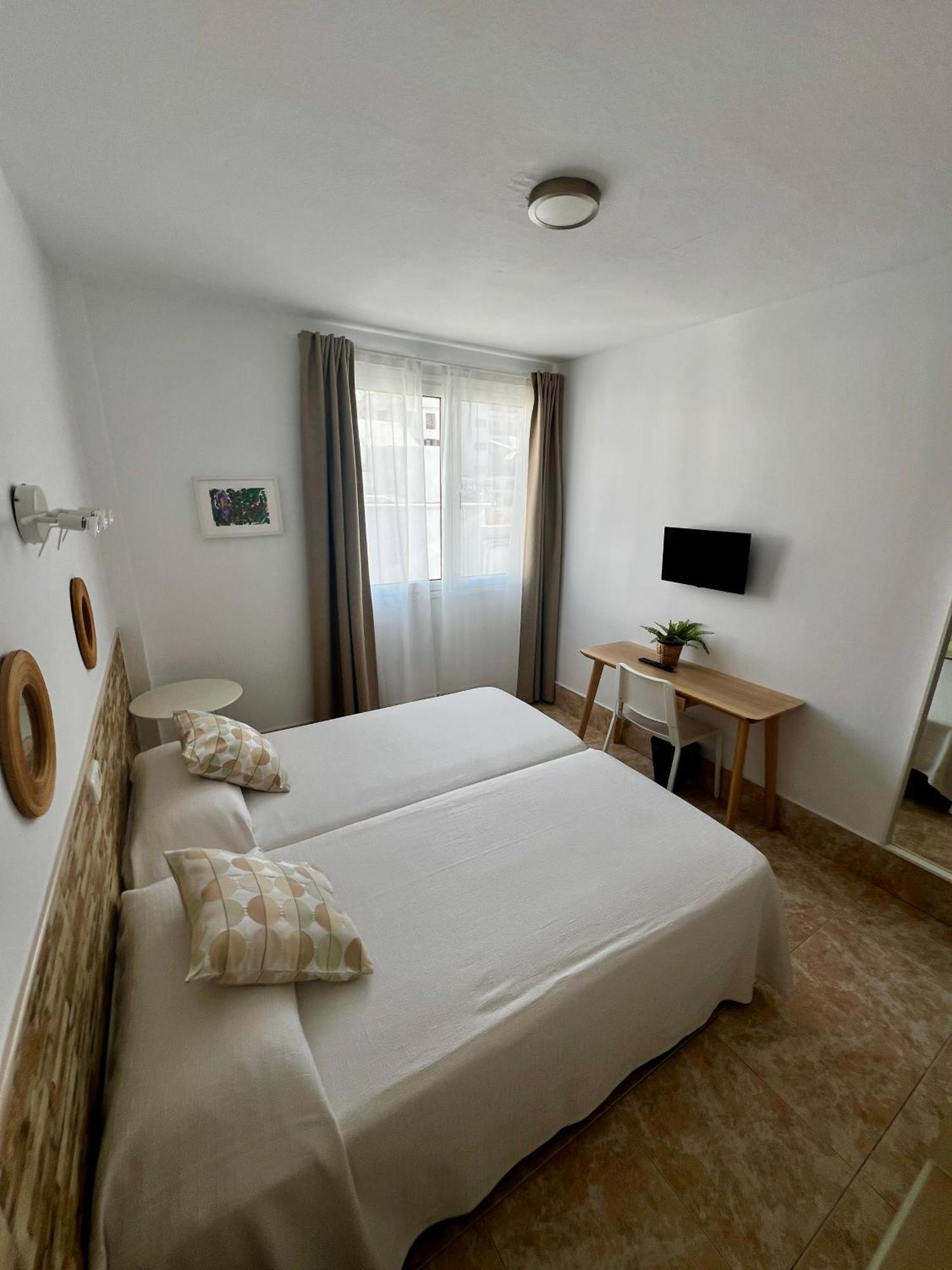 Hostal Residencia Cardona Arrecife (Lanzarote) Exterior foto